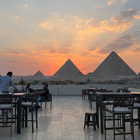 Pyramids Hotel Kafret el-Gabal 外观 照片