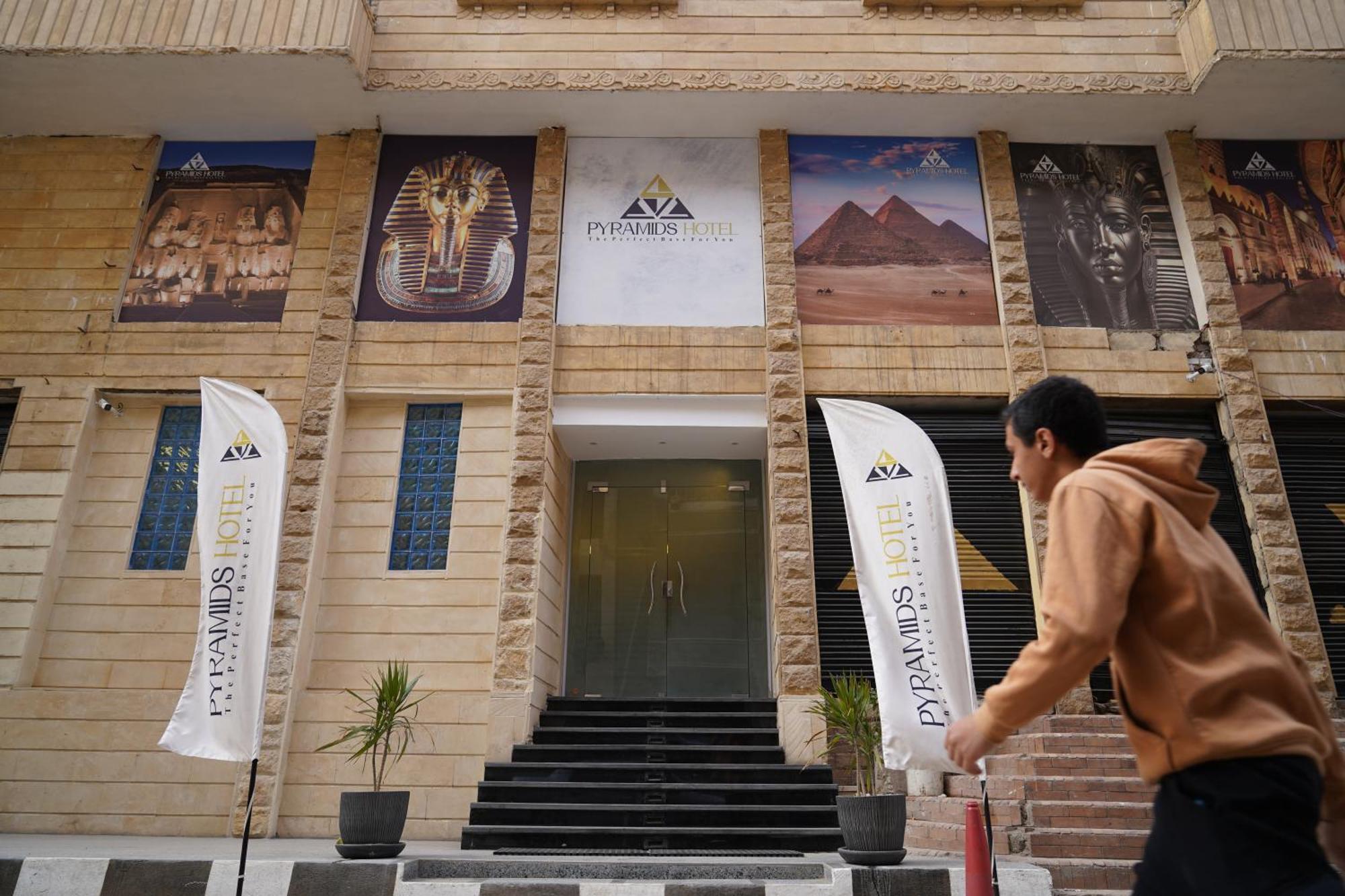 Pyramids Hotel Kafret el-Gabal 外观 照片