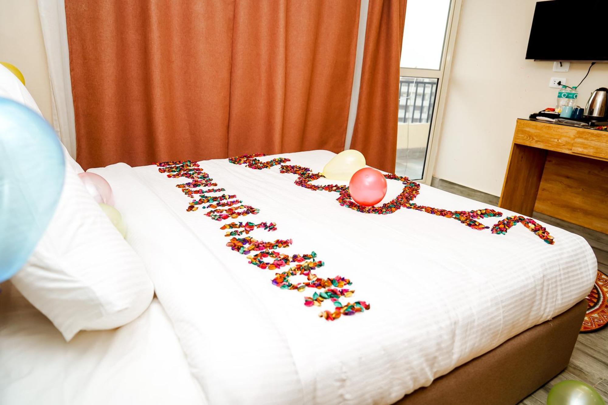 Pyramids Hotel Kafret el-Gabal 外观 照片