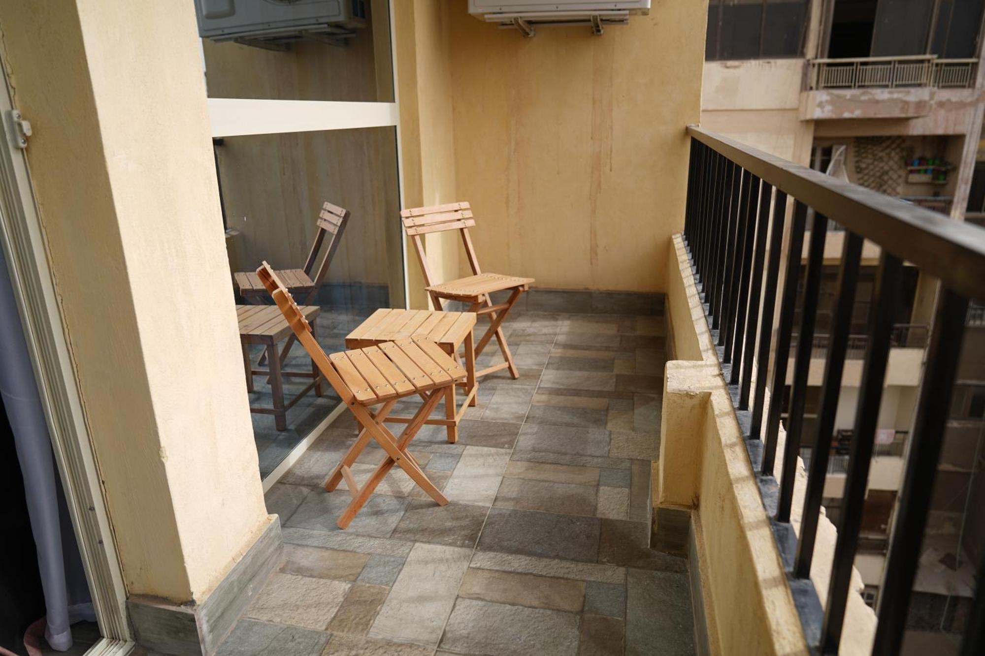 Pyramids Hotel Kafret el-Gabal 外观 照片