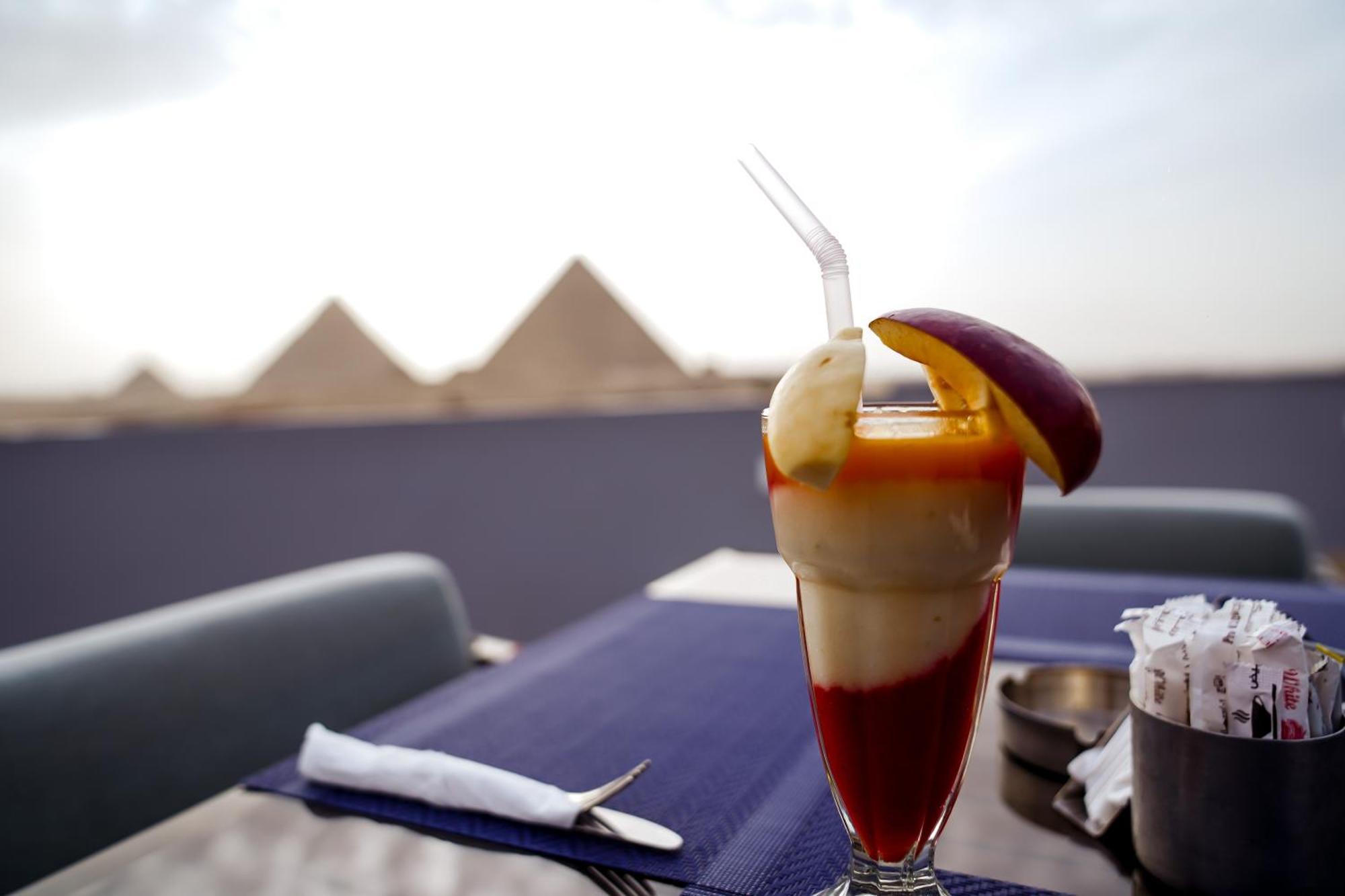 Pyramids Hotel Kafret el-Gabal 外观 照片
